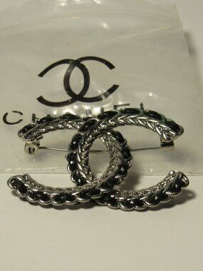 Authentic Chanel CC Lambskin Chain Brooch – Silver & Black